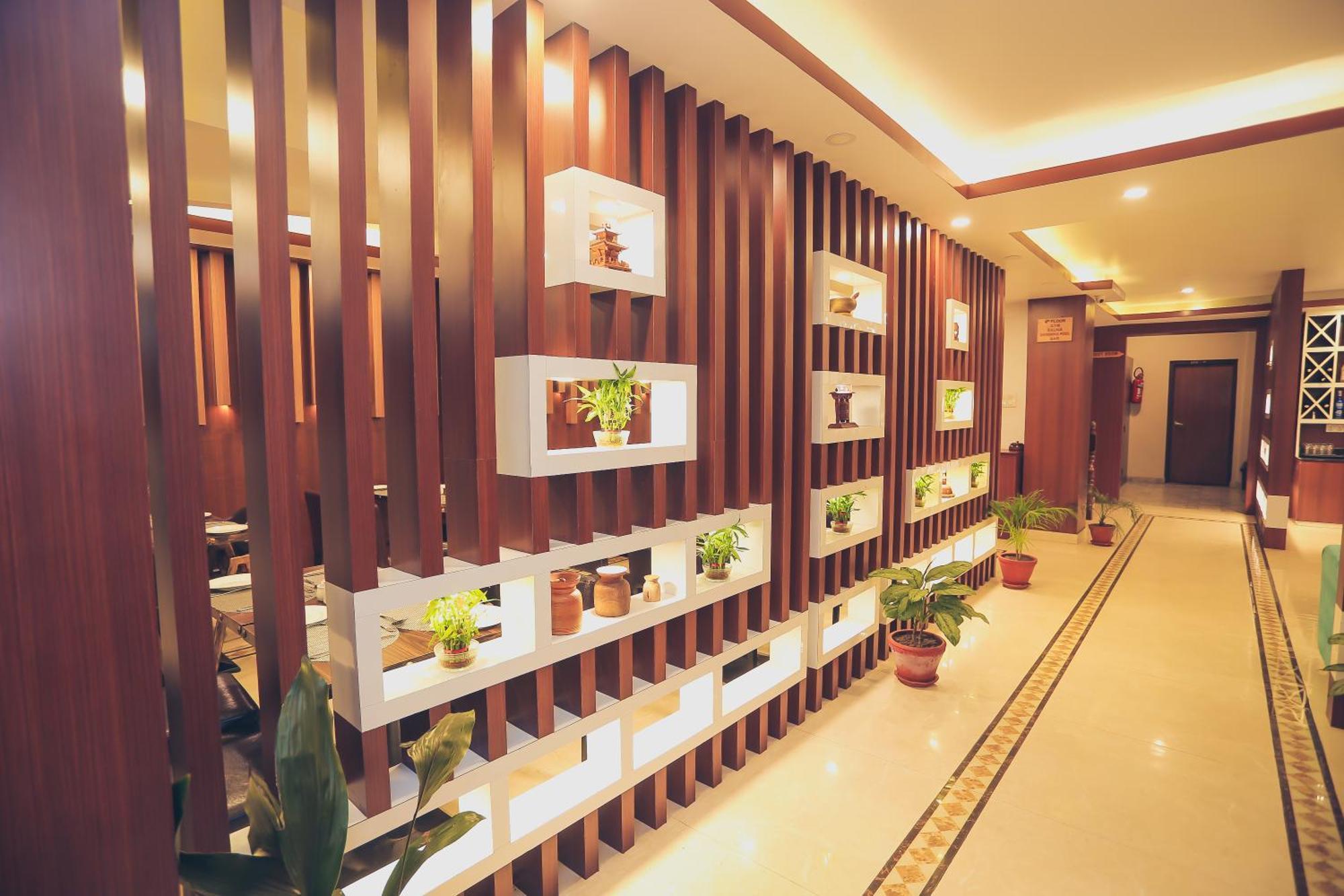 Hotel Eco Tree Pokhara Extérieur photo